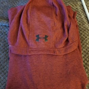 XXL Under Armour Fitted Coupe Cold Gear Sweatshirt
